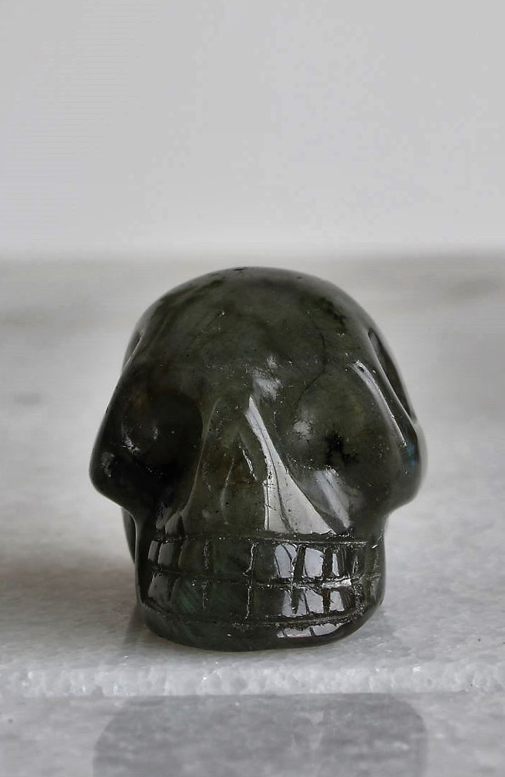 Labradorite Skull AA 40mm